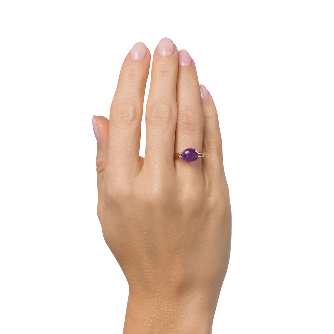 Purple Ice Round Cut Ring