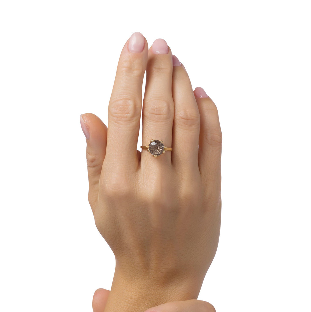 Hazy Ice Round Cut Ring