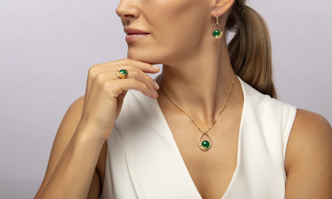 Flower Garland Deep Green Pendant