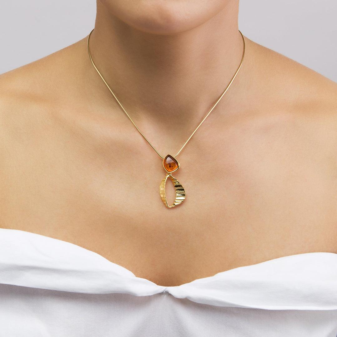 Goldie Locks Honey Pendant